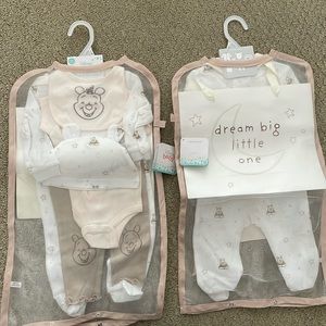 COPY - Winnie the Pooh seven piece gift set.